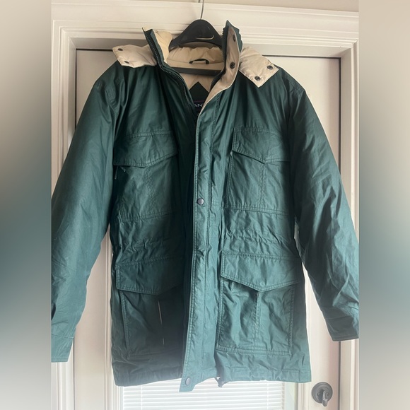 Other - ⭐️SALE⭐️
! Vintage Down feather winter jacket!